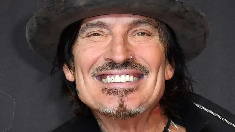 Tommy Lee's smile